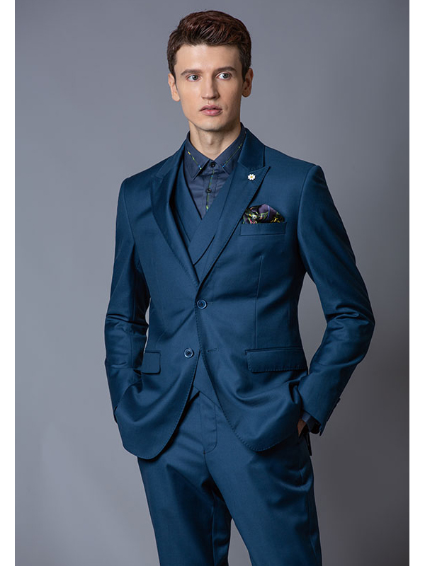 埃沃定制男装2019秋冬新品推荐