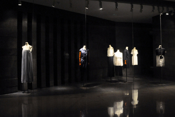 怡夕店铺实景图