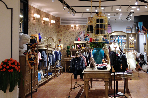 U-JAR优加童装精品店铺