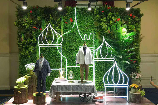 喔也童装店铺图