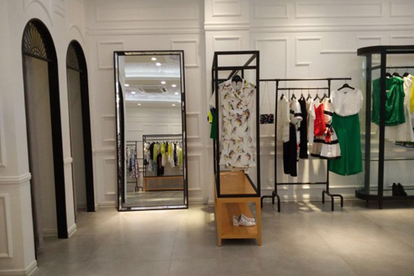 美诗缇店铺实景图