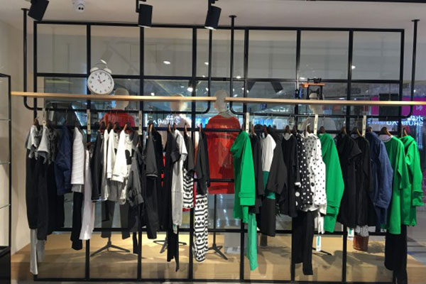 水淼店面形象图