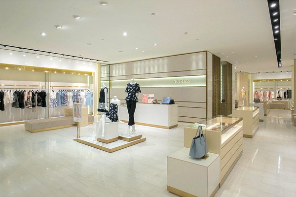 维格娜丝女装店面形象图