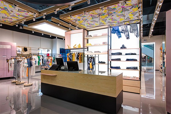 洛可可女装店面效果图