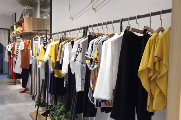 伊布都店面实景图