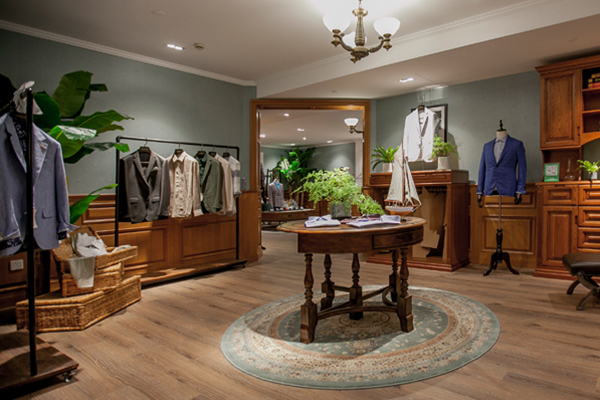 博铂定制店面实景图