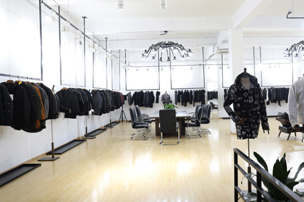 阔佬史迪文店铺实景图