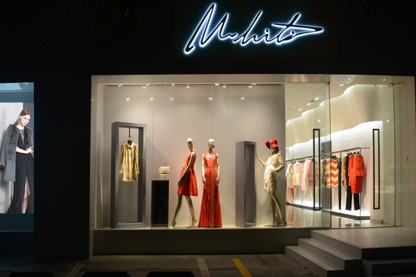 锡瑅店铺实景图