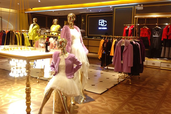 bcvoga店面实景图