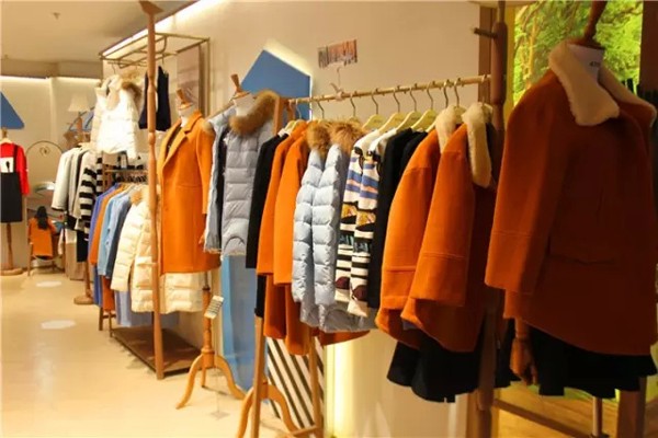 卡贝奈尔店面图