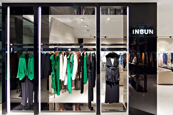 恩裳店面实景图