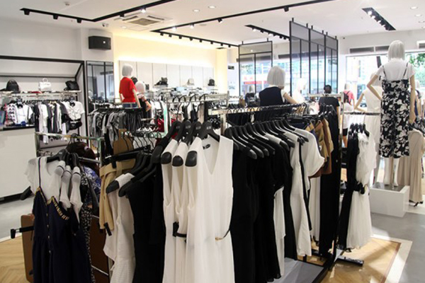 艾丽莎店铺实景图