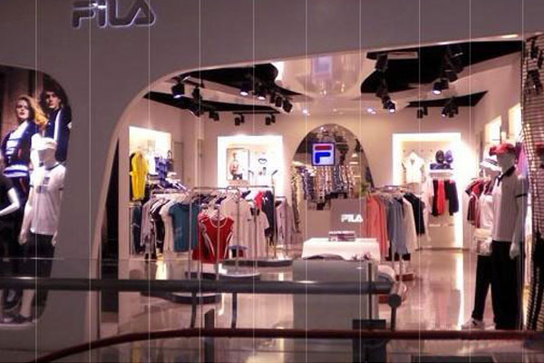  斐乐店面形象图