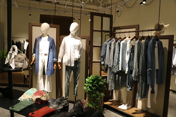 齐袺店铺实景图