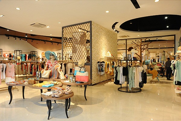 卓多姿店铺实景图