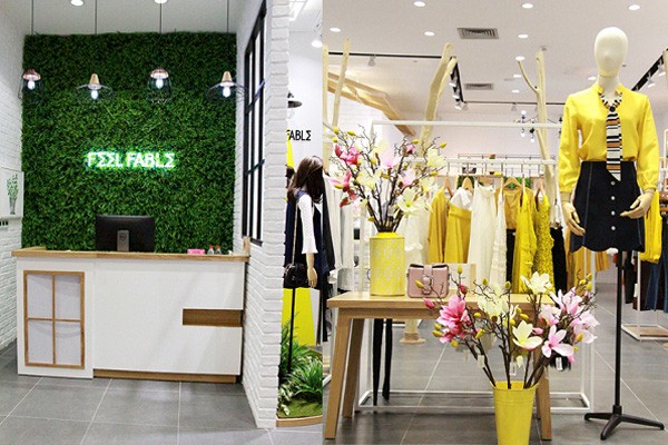 感寓店铺实景图