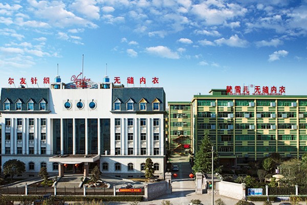 梵雪儿内衣效果图