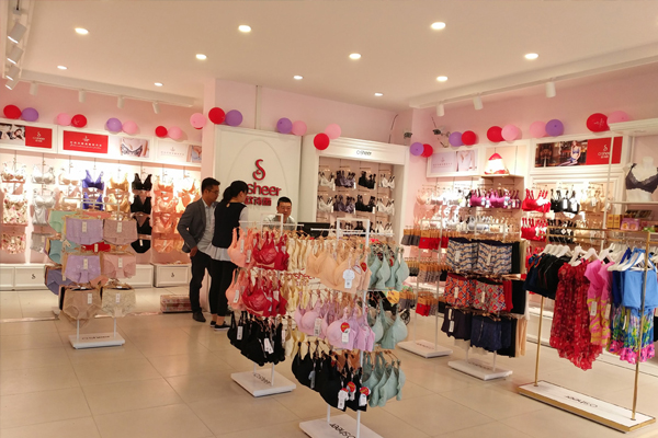 欧诗雨内衣实体店铺