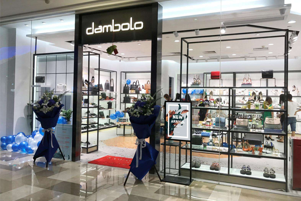 丹比奴女鞋店铺陈列