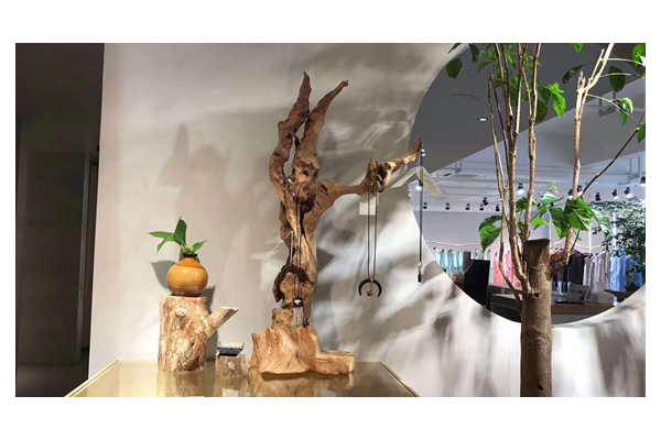 晒谷场女装店铺形象