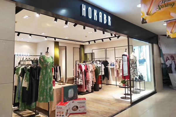 红凯贝尔女装店铺实景展示