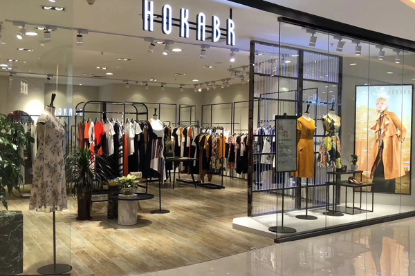 红凯贝尔女装门店实景图