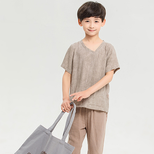 “梦想同行”琦瑞德泽童装 以爱为核 创新供能