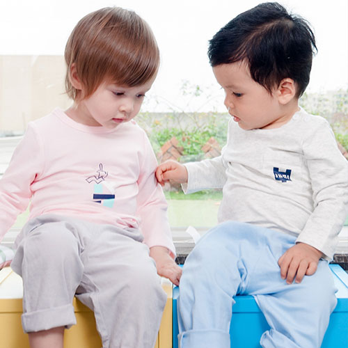 知名品牌童装1001夜诚邀全国加盟商