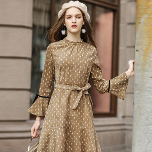 摩静女装,诚邀加盟！