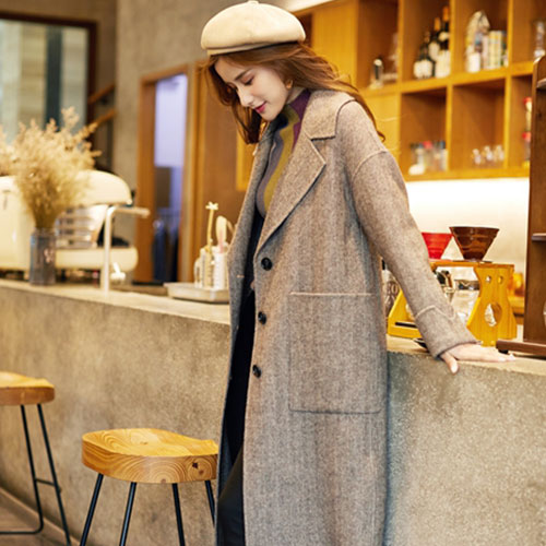 “红雨鸶”女装行业加盟的好项目！