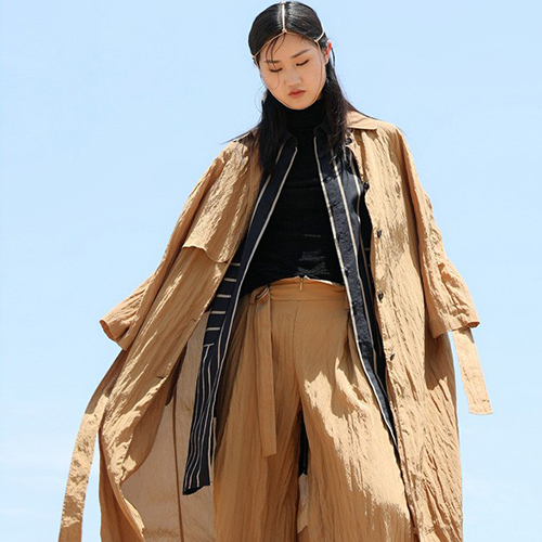 底色女装，彰现穿衣品味。