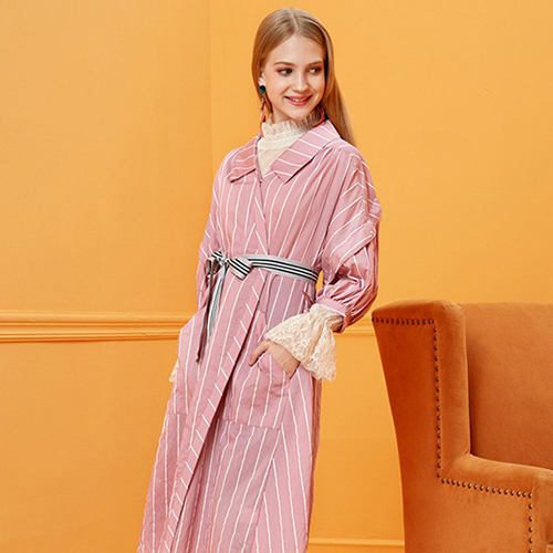 卓多姿女装，火热招商中！