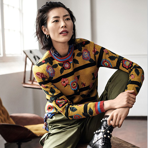 地素女装，在大众中彰显个性。