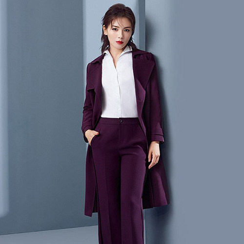 玖姿女装，精彩演绎现代都市女性的自信、优雅、女人味。