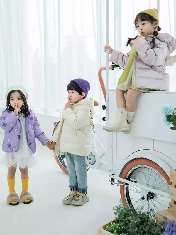 羽成扉一个坚持做原创设计的童装品牌